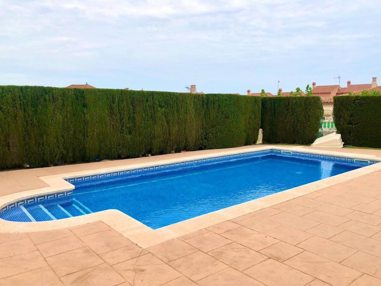 B&P Alojamientos Miami Platja Paradise Buitenkant foto